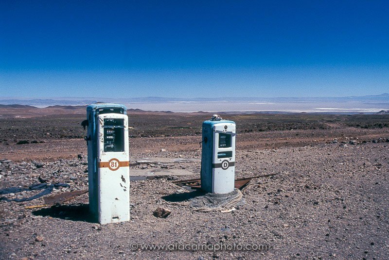Preview desert-petrol-station.jpg