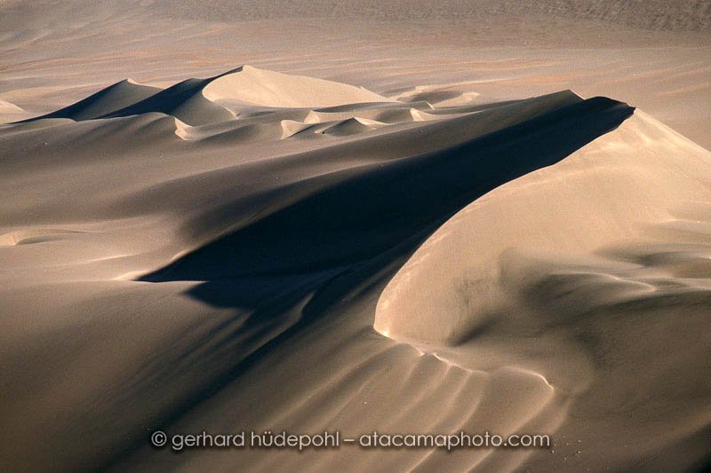 Preview sand-dunes-of-pica.jpg