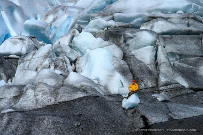 In front of glacier Relander, Cordillera Darwin